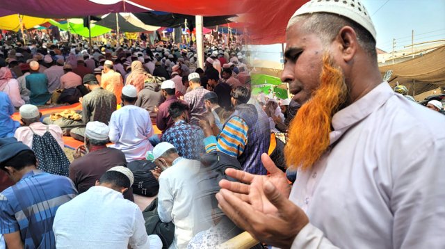 আখেরি মোনাজাতে শেষ হলো এবারের বিশ্ব ইজতেমা