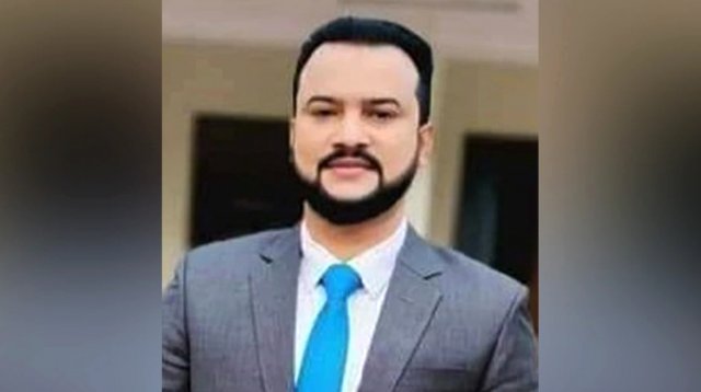 রিকশাওয়ালাকে জুতাপেটার ভিডিও ভাইরাল, সমাজসেবা কর্মকর্তা বললেন ‘অত্যন্ত অন্যায় করেছি’  