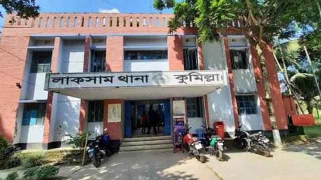 স্বামীকে আটকে রেখে স্ত্রীকে সংঘবদ্ধ ধর্ষণ, গ্রেফতার ৫