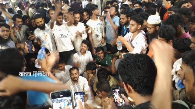 এনসিপির নেতা হান্নান মাসউদের পথসভায় হামলা, আহত ১০