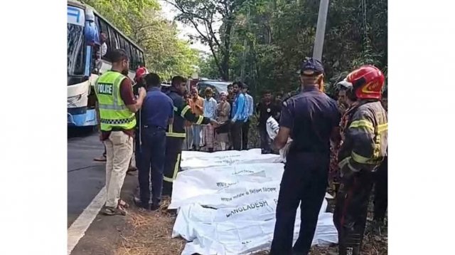 চট্টগ্রাম-কক্সবাজার মহাসড়কে আবারও দুর্ঘটনায় ৮ জন নিহত